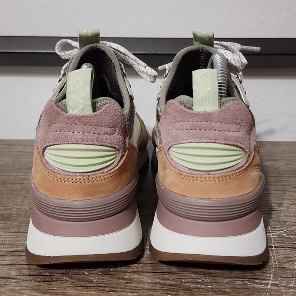 Merrell Women's Tan and White Sneakers - Picture 4 of 9